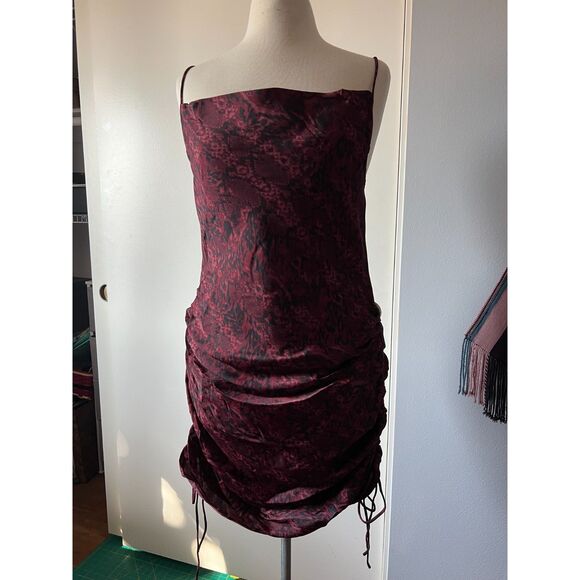 Free People Day to Night Printed Slip Dress size Medium - Picture 3 of 5